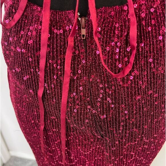 👠Teeze Me burgundy sequin strappy open back fitted evening maxi dress size small - Picture 8 of 12